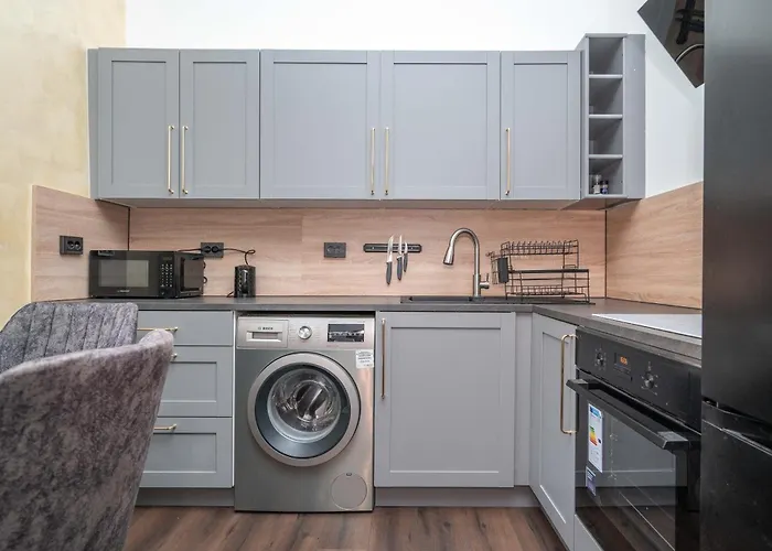 Modern Flat , Self Check In 24h, Netflix, Parking