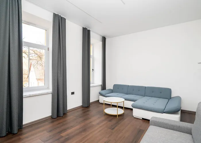 Modern Flat , Self Check In 24h, Netflix, Parking Appartamento